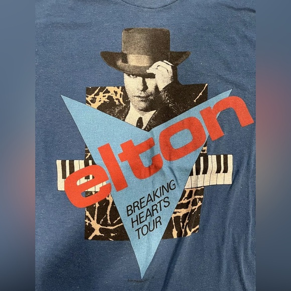 Vintage 80s Elton John Everybodys Restless Breaking Hearts Concert Tour T-Shirt - Picture 2 of 8